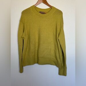 Banana Republic XL Knit Sweater – Mustard Chartreuse